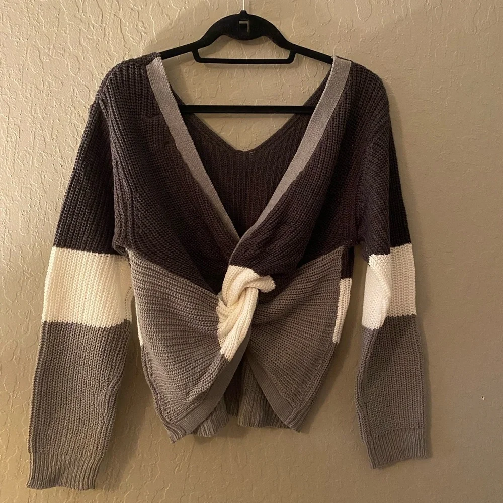 Sweater - Picture 2 of 3